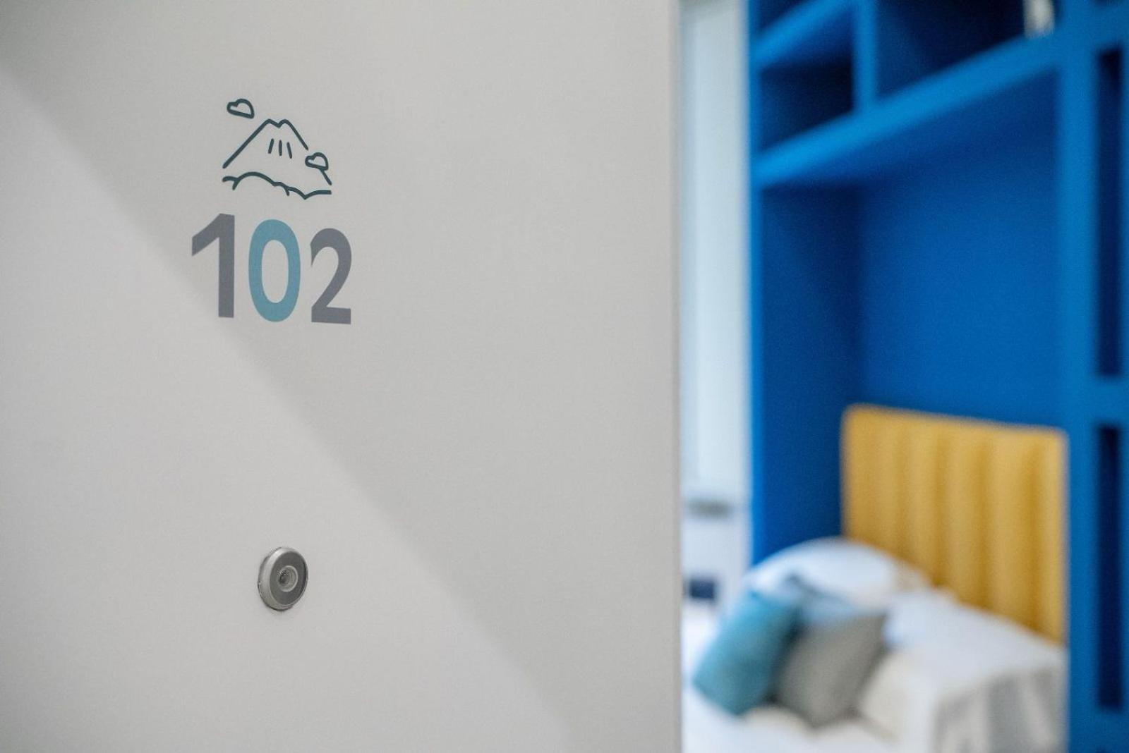 Bovio Boutique Studio Apartment เนเปิลส์ ภายนอก รูปภาพ