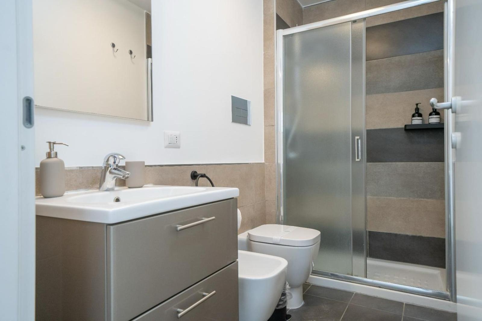 Bovio Boutique Studio Apartment เนเปิลส์ ห้อง รูปภาพ