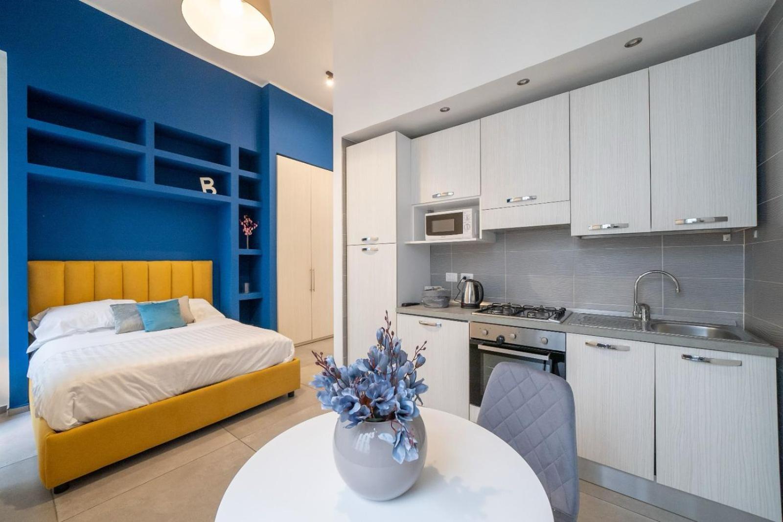 Bovio Boutique Studio Apartment เนเปิลส์ ห้อง รูปภาพ