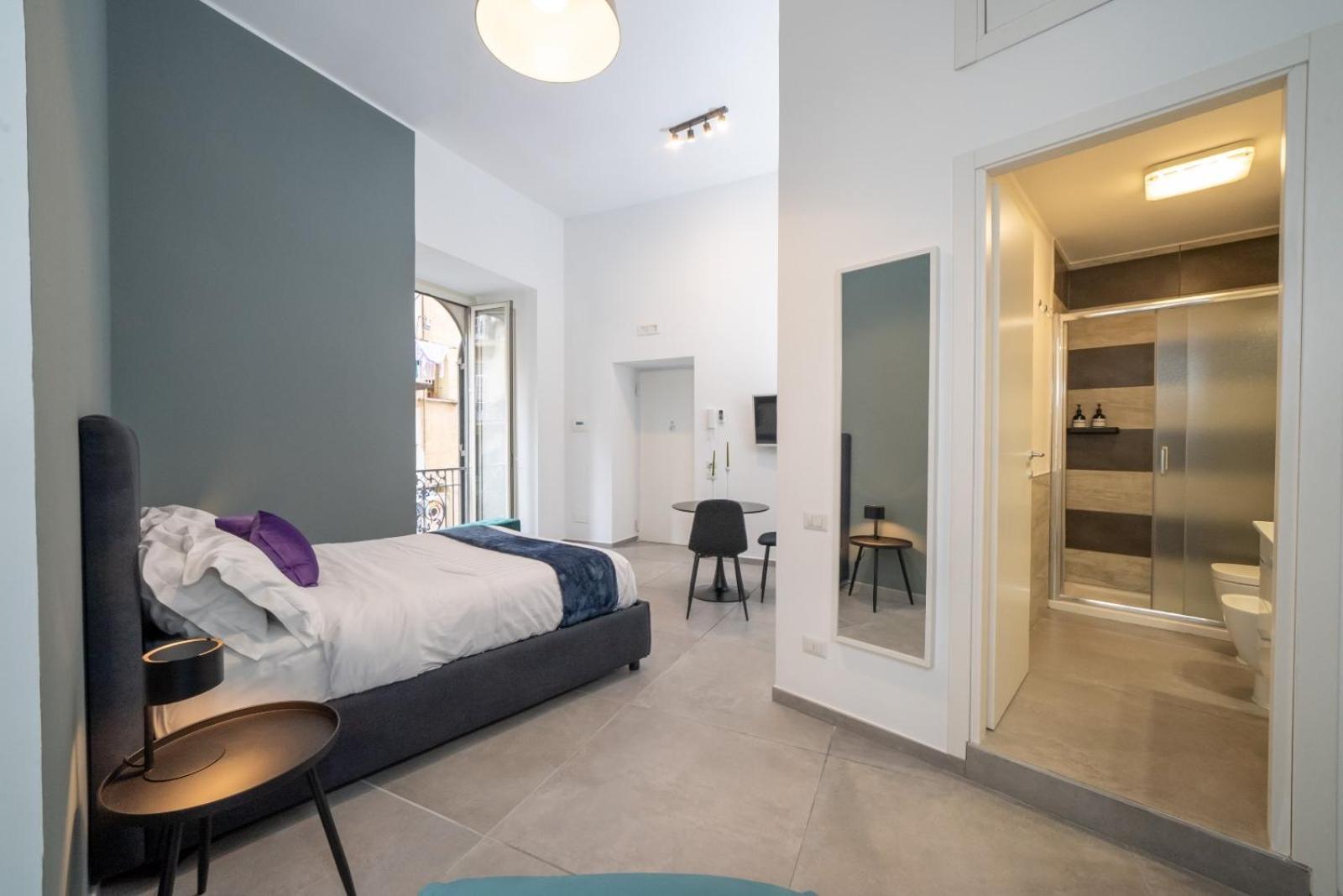 Bovio Boutique Studio Apartment เนเปิลส์ ภายนอก รูปภาพ