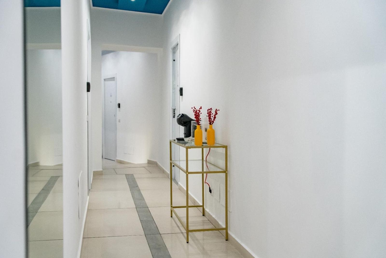 Bovio Boutique Studio Apartment เนเปิลส์ ภายนอก รูปภาพ