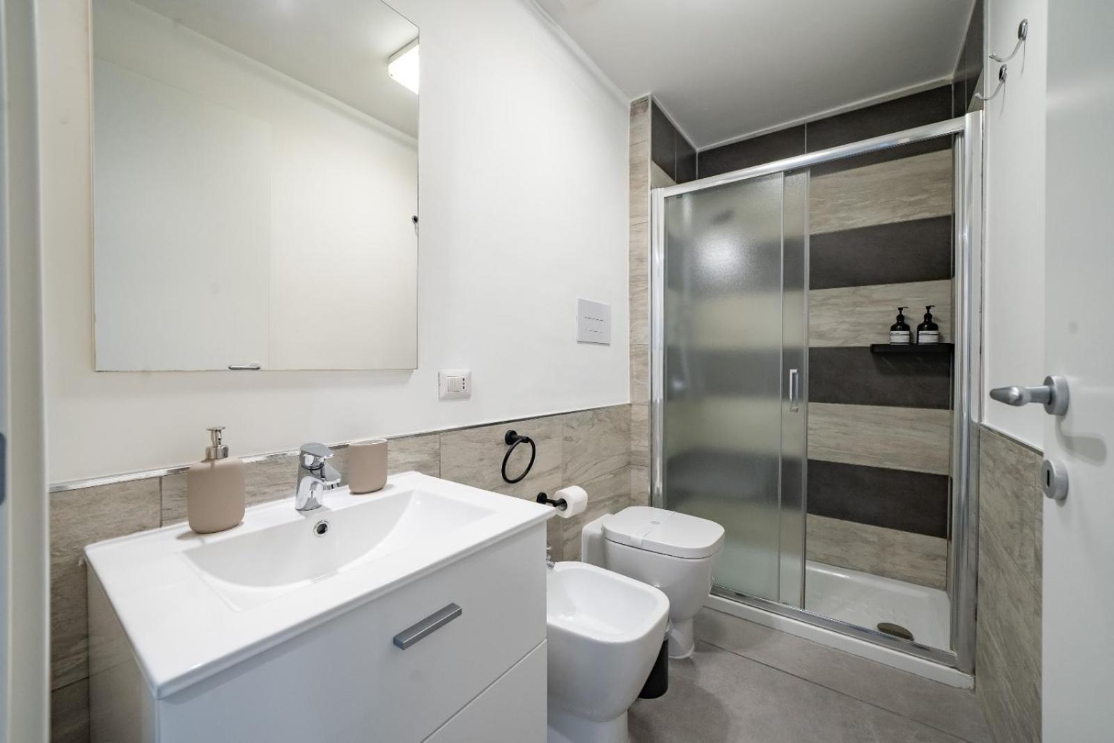 Bovio Boutique Studio Apartment เนเปิลส์ ภายนอก รูปภาพ