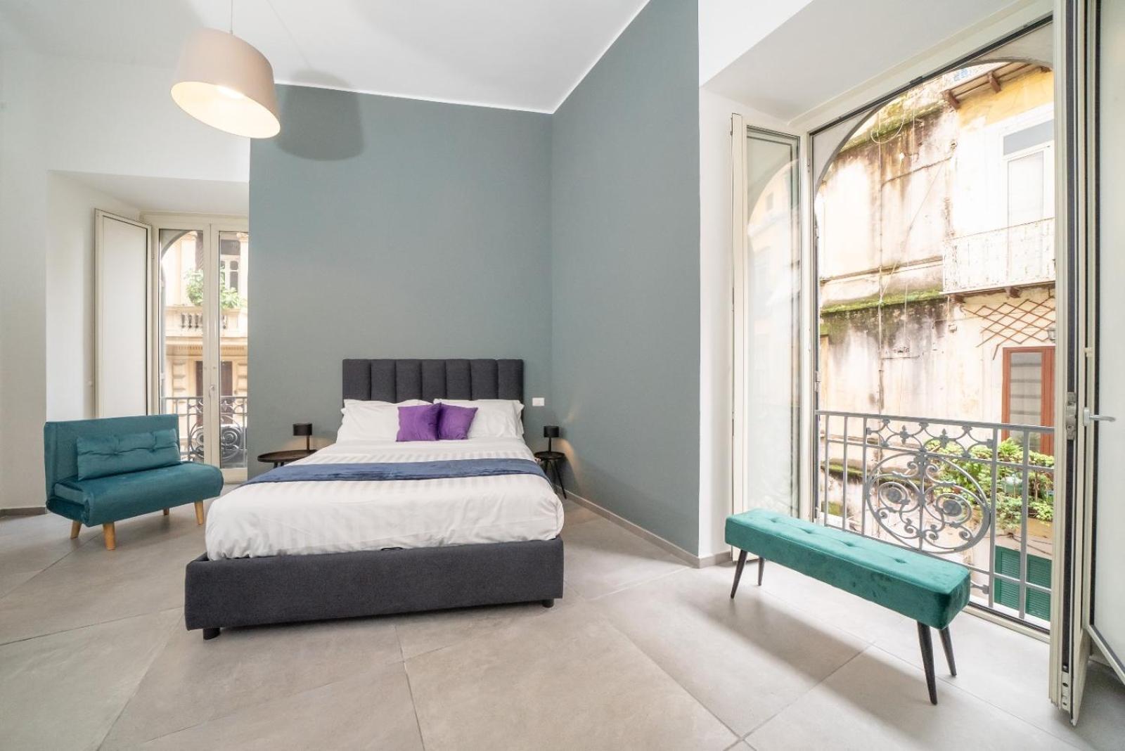 Bovio Boutique Studio Apartment เนเปิลส์ ภายนอก รูปภาพ